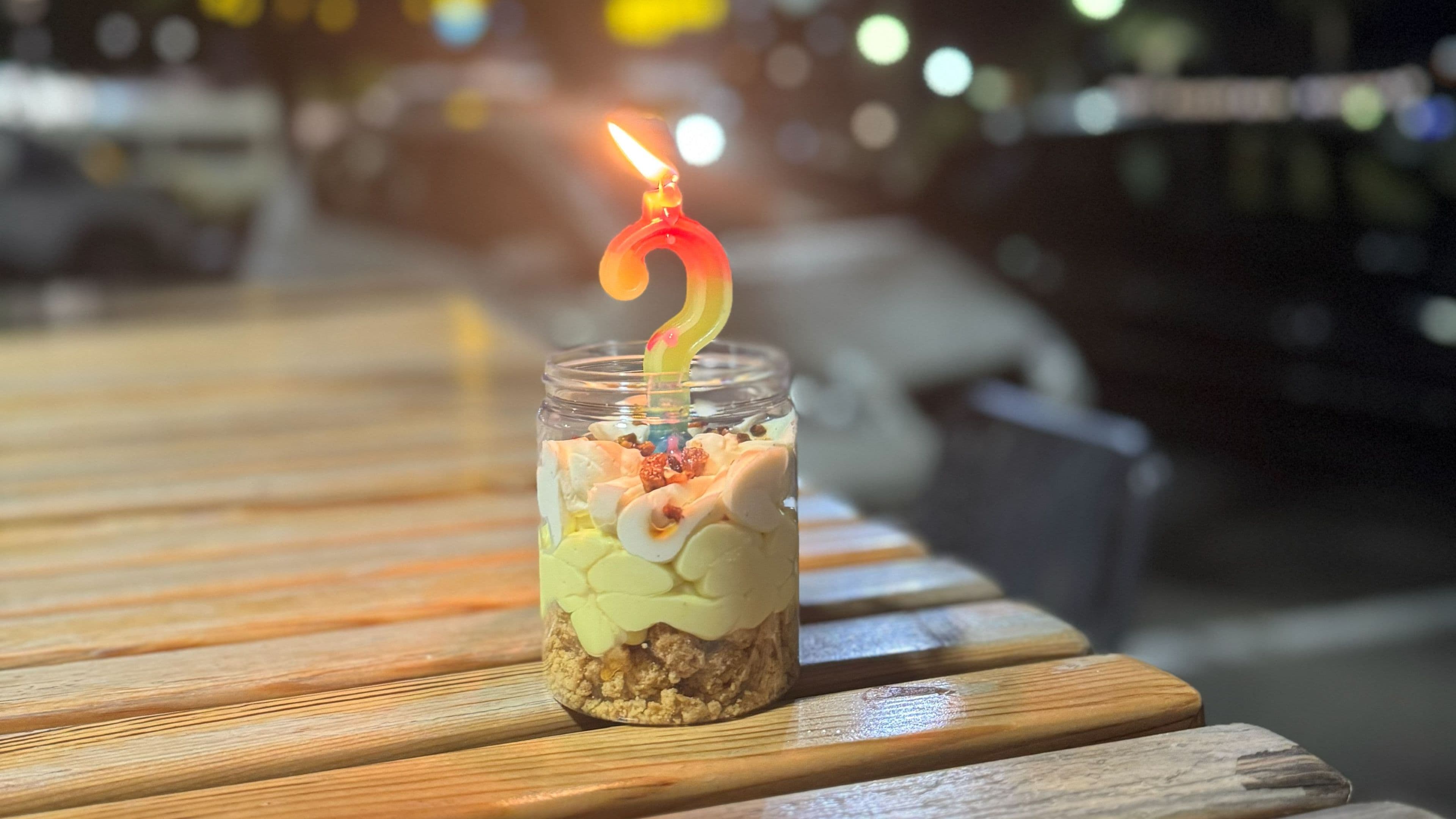 The mysterious birthday cake